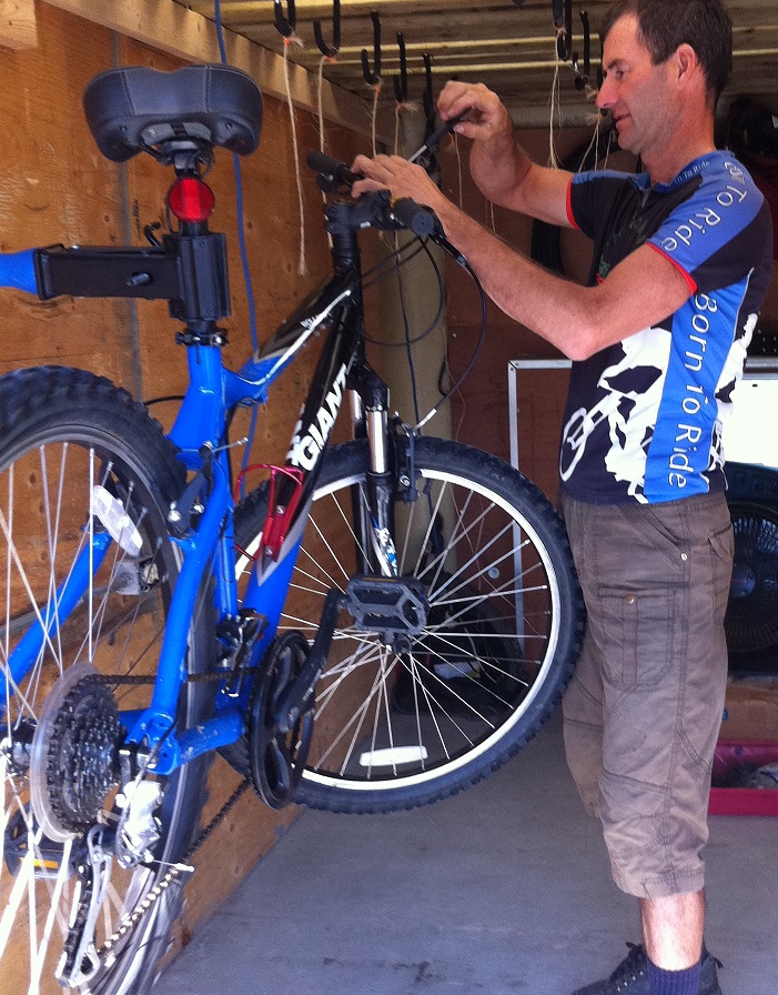 Bicycle Rental Repairs Training Cycling tours within